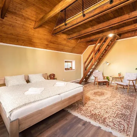 Na Ceste 度假居 *